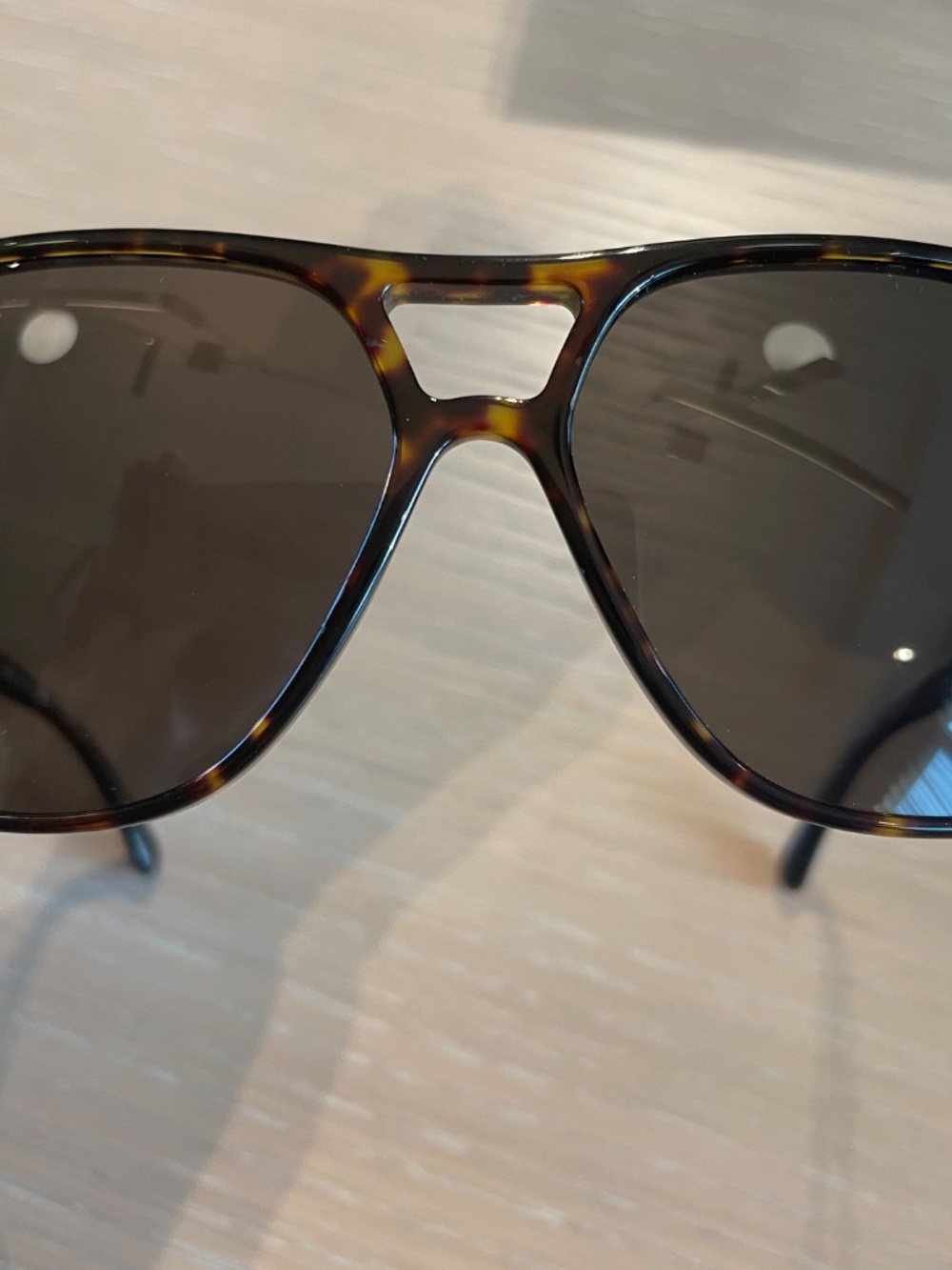 Chanel sunglasses - Picture 5 of 6